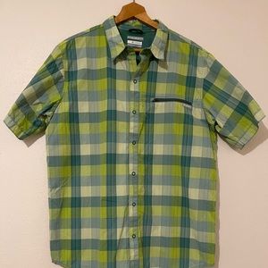Columbia Omni-Shade Mens XL, White Blue Green Plaid S/S Shirt